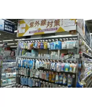 そろそろ日焼け止め必要？ ビックカメラで販売が2倍以上に