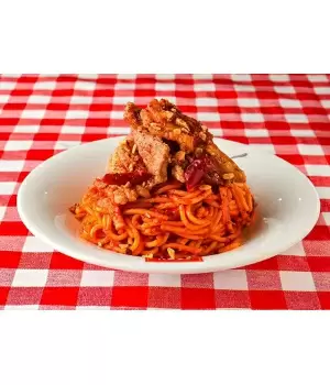 スパゲッティーのパンチョ、辛さ通常比2.5倍の「辛い辛いナポリタン」発売