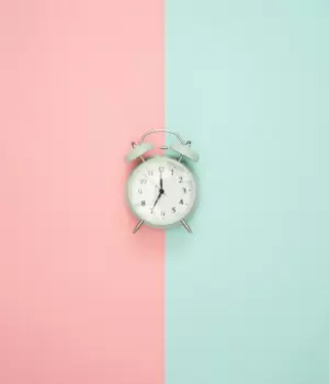 「1時間弱」って1時間より短いって本当!?　実は勘違いしてる人が多い「弱・強」の意味