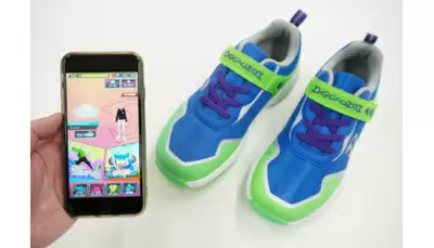 バンダイのスマートシューズ「デジカライズ」と連携したスマホのアプリ
