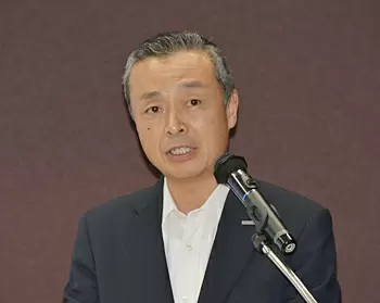 製品コンセプトを説明する原田事業部長