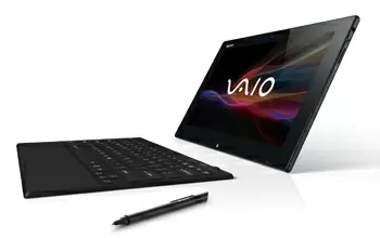 「VAIO Tap 11」（SVT11218DJB）
