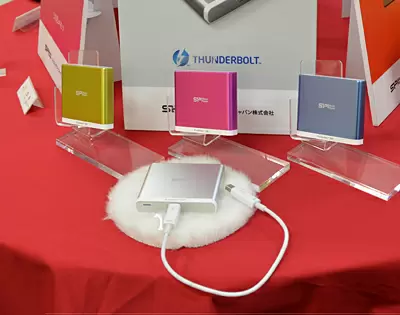 「Thunder T11」
