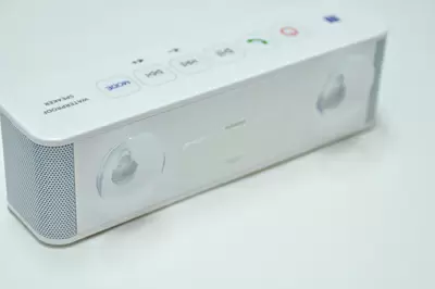 付属の吸盤が取り付けられる