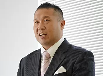 キッズ向けのスマートデバイスの普及に期待を示す平石鳳志代表取締役