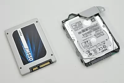 内蔵HDDとSSDを交換する