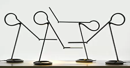 コンパッソ・デスクライト