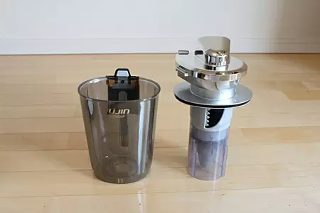 サイクロンボックスには、ダストボックスとサイクロン部すべてがまとまる