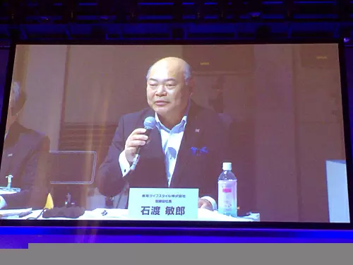新製品に共通するコンセプトを語る石渡敏郎社長