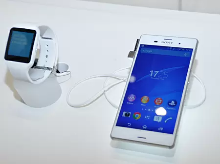 「SmartWatch 3」