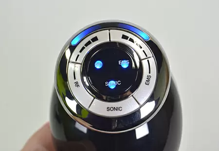 「RF」「SONIC（キャビテーション）」「EMS」を同時にもできるし、一つずつもできる