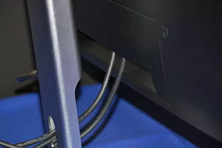 DisplayPort二つで5K映像を送る