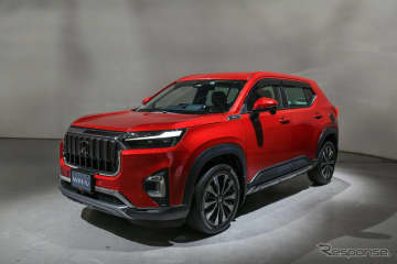 ホンダ『WR-V』のディーラーオプションは、“もうひとつのWR-Vを作る”というコンセプトで開発され...