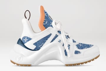 ルイ・ヴィトン(LOUIS VUITTON)のウィメンズコレクション「LV リミックス」から、モノグ...
