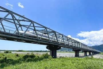 JR東海が、インターネット予約の格安チケット「EX早特1」を発売します。東海道新幹線の普通車自由席で...