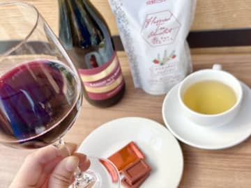 成城石井では、もうすぐ訪れるバレンタインシーズンに向け、新作チョコレートが続々と登場。成城石井のバイ...