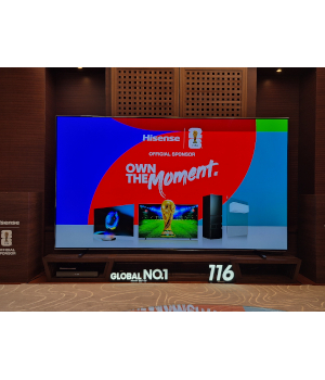 コンセプトは常識を超える大画面で確かにデカい！ ハイセンスが国内最大で世界最大級の116V型Mini LED液晶テレビを発表