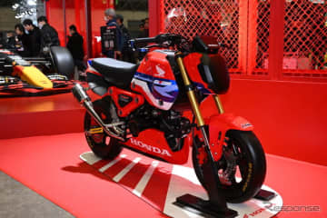ホンダは幕張メッセで開催された東京オートサロン2024にて、ホンダのレース部門であるHRCが手掛けた...