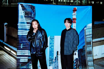 ダンダダン Creepy Nutsサイン入りポスター ダンダダン Creepy Nuts