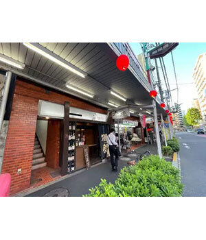 新中野・「日本酒居酒屋 鍋横 赤燈-retto-」で地酒に浸かる夜