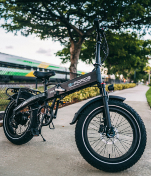 外部充電不要の電動アシスト自転車も！　急速に進化する自転車の最新テック