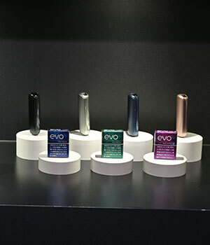 シェアにどう影響する？　JTが加熱式たばこ用デバイス「Ploom AURA」を発売