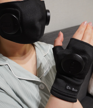 梅雨はおうちで1日12分の簡単美容ケア！「KALOS BEAUTY」のEMS機器は継続できない人ほどおすすめ