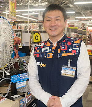 人気集めるコンデジ 量販店にオススメ製品を聞いてみた エディオン横浜西口本店