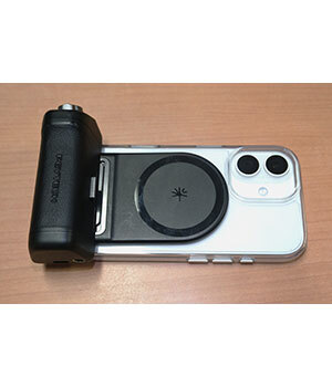 スマホなのに「しっかり撮れる」を実現 撮影も楽しくなる スマホグリップPGYTECH「MagCam 2」なら便利機能も使える