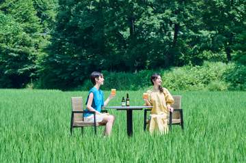 2026年8月31日まで提供 リゾナーレ那須（星野リゾート）は、田んぼの中央でクラフトビールや夏野菜...