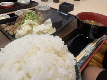 どうも、僕です◯┓ 鹿児島市役所近く、以前とんかつ屋さんがあったところに新しいお店ができると聞いて行...