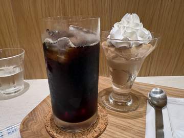 どうも、僕です◯┓ 山形屋の地下にキーコーヒーのカフェがあるのをご存知でしょうか。直営店だそう、バラ...