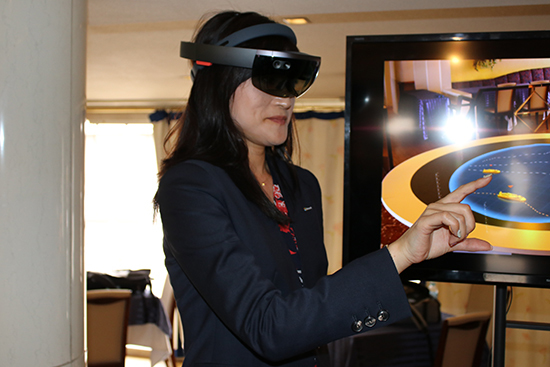 HoloLensを装着すればどこでも訓練所になる「リモートトレーニング」
