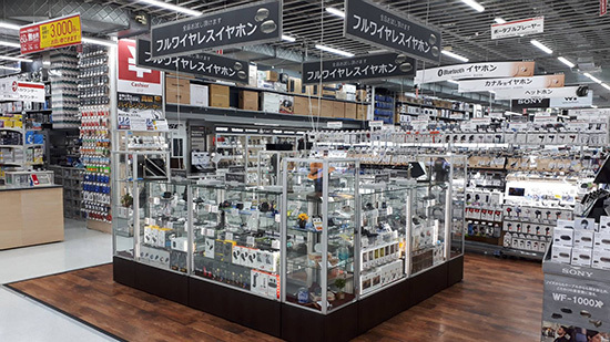 大宮 藤沢 柏を追加 ビックカメラの完全ワイヤレスイヤホンカウンター n R 大宮 藤沢 柏を追加 ビックカメラの完全ワイヤレスイヤホンカウンター n R