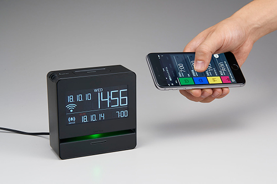 スマホと連携するデジタル時計 リンクタイム 声で予定を知らせる機能も n R スマホと連携するデジタル時計 リンクタイム 声で予定を知らせる機能も n R