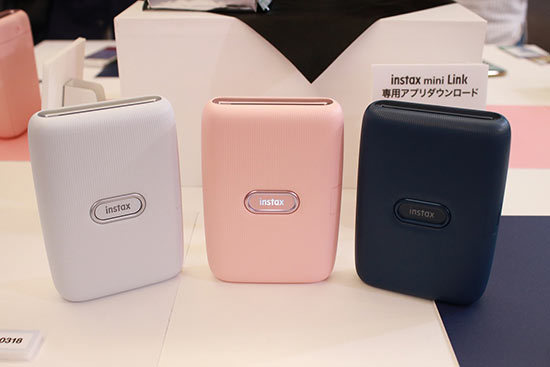 富士フイルム スマホ動画からベストショットをプリントできるチェキ n R 富士フイルム スマホ動画からベストショットをプリントできるチェキ n R