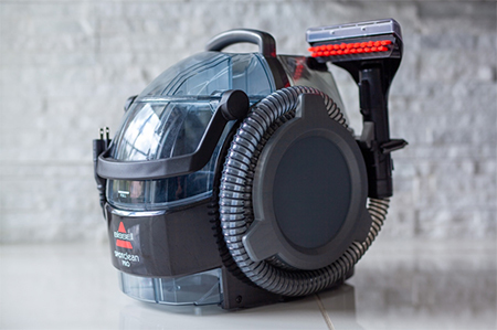 夏に吸った汗汚れを完全リセット ソファを丸ごと水洗いできる掃除機 Bissell Spot Clean Pro n R 夏に吸った汗汚れを完全リセット ソファを丸ごと水洗いできる掃除機 Bissell Spot Clean Pro n R