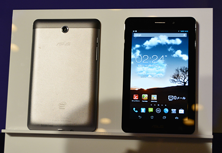 インテルAtomを搭載した「Fonepad ME371MG」