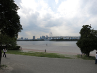 キヤノン「PowerShot S110」の広角端(左)と望遠端の作例