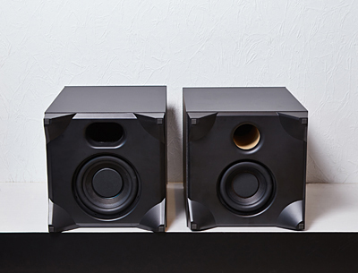 左が160mmの「HT-CT660」、右が130mmの「HT-CT260」の「サブウーファーユニット」