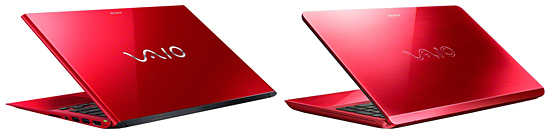 左から、VAIO Pro 13 | red edition、VAIO Fit 15 | red edition