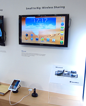 タブレットの画面をMiracastでテレビにミラーリング