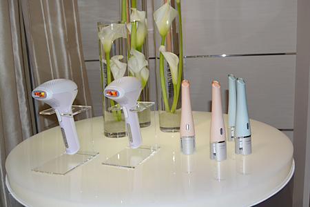 電動洗顔ブラシ「ビザピュア」と光美容器「ルメア」