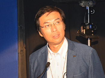 「Live'Spot」の概要を説明する片岡本部長