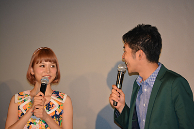 池田さんの振りを鮮やかに切り返す水沢さん