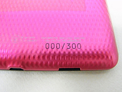 本体背面のシリアルナンバー