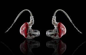 18 Pro カスタムインイヤーモニター