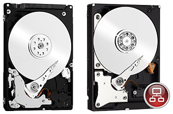 WD Red 2.5インチドライブ(左)と、3.5インチドライブ