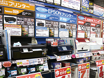 リーズナブルな価格になったことで販売台数が確保できているビックカメラ高崎東口店