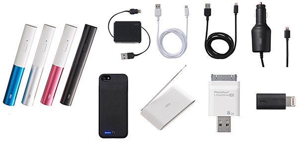 スティック型ポータブル充電器などの周辺機器も用意
